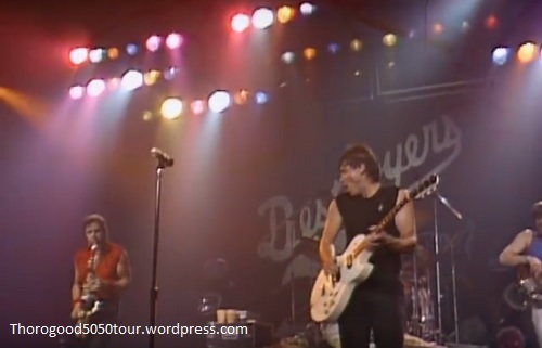 32-george-thorogood-and-the-destroyers-capitol-theater-passaic-new-jersey-1984-stage-lights-hank